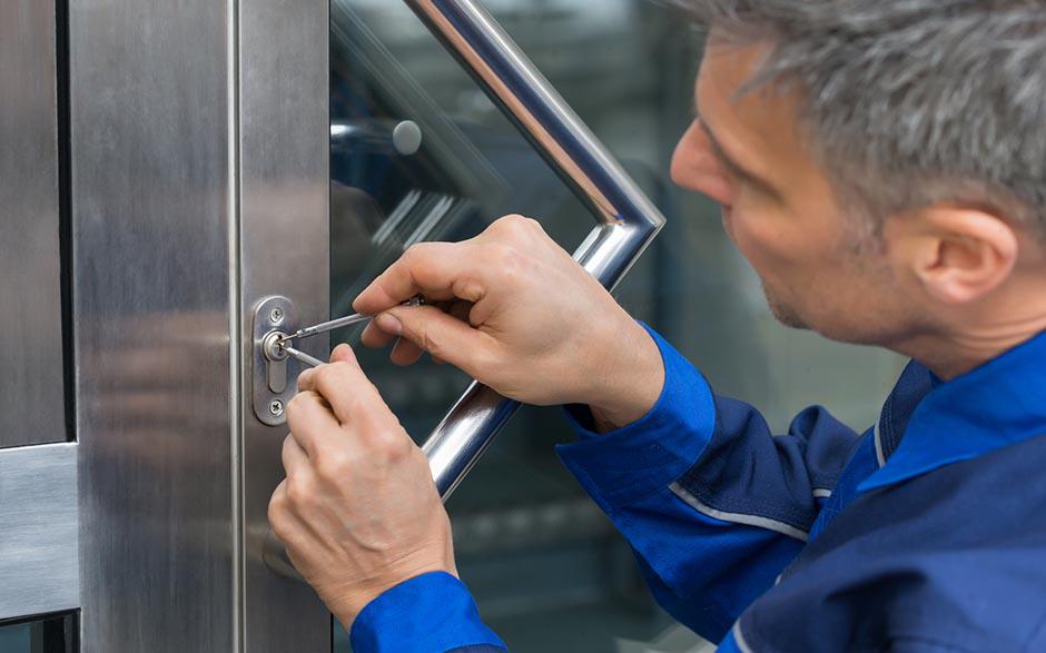 serrure porte de garage basculante Villecresnes